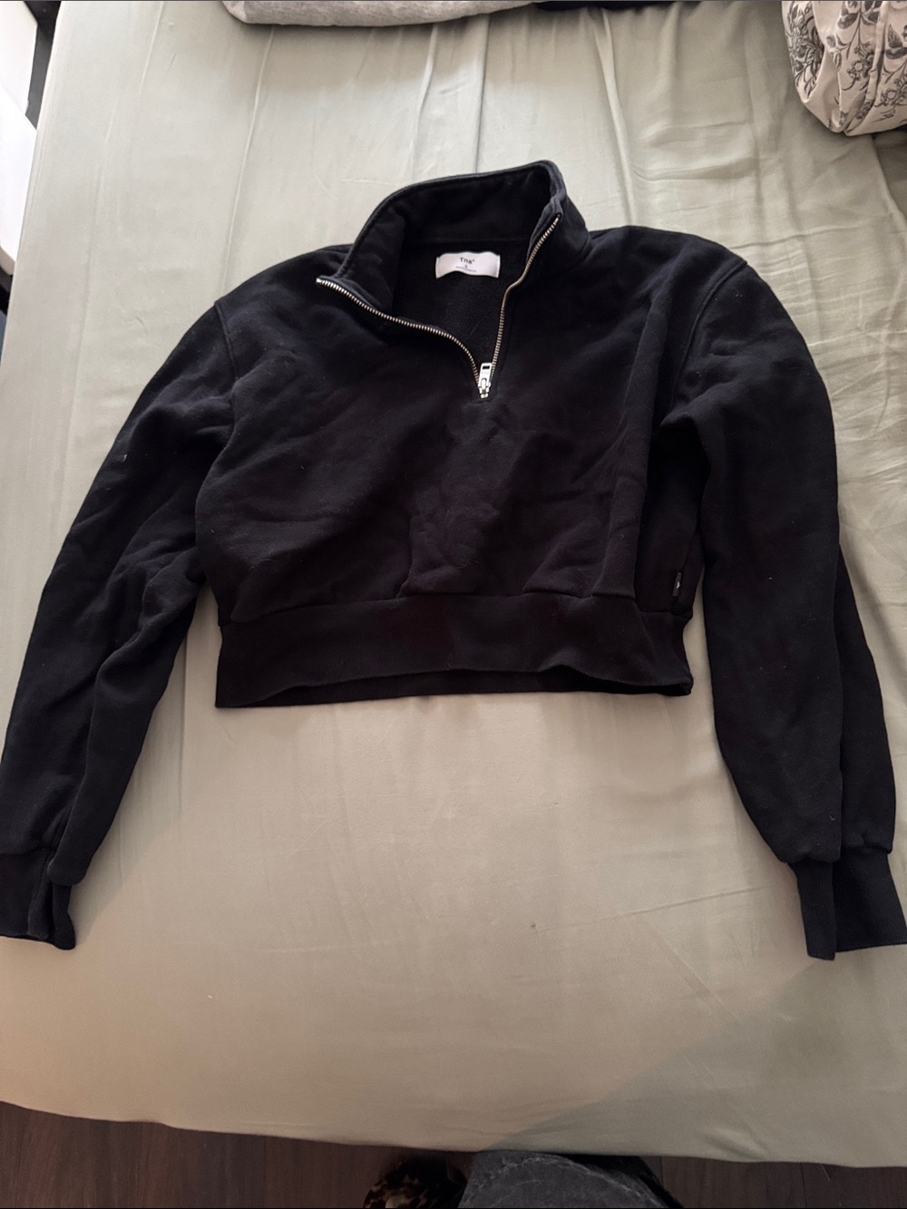 Cropped TNA Half-Zip Sweatshirt - Women's